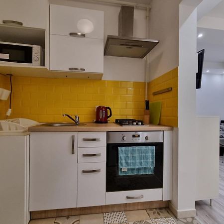 Cozy Family Apartment In Budapest Eksteriør billede