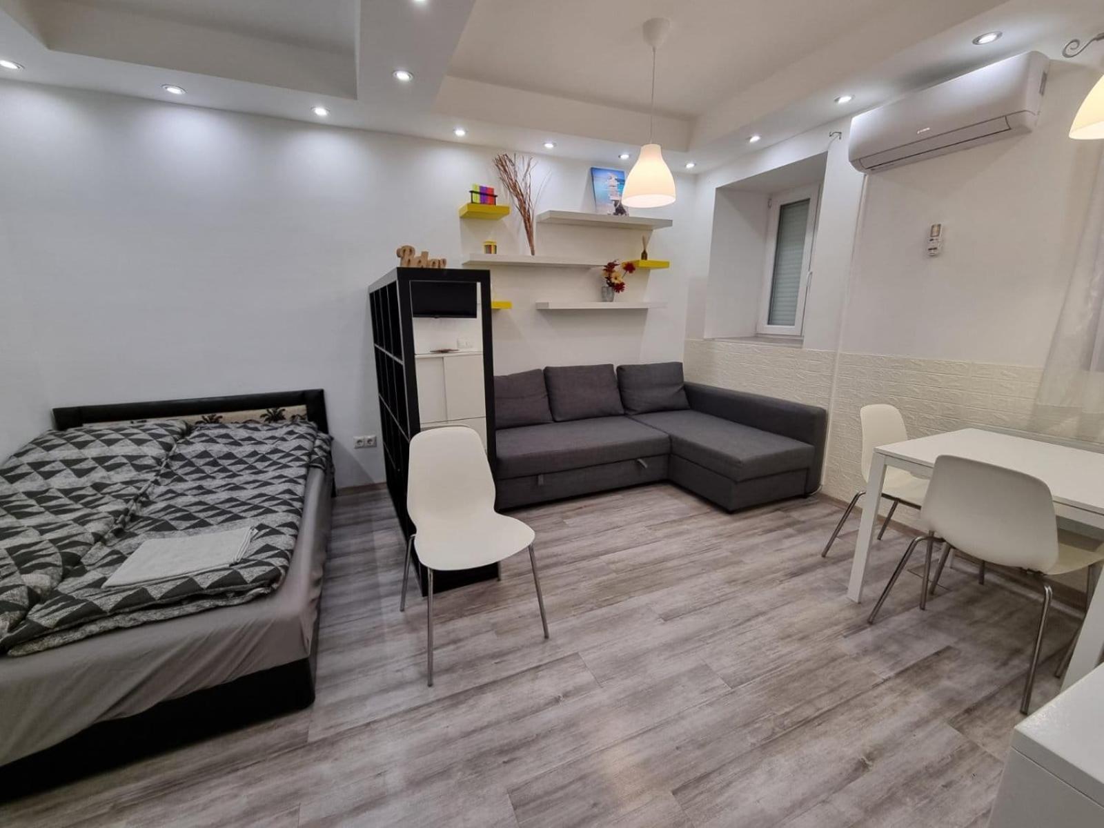 Cozy Family Apartment In Budapest Eksteriør billede